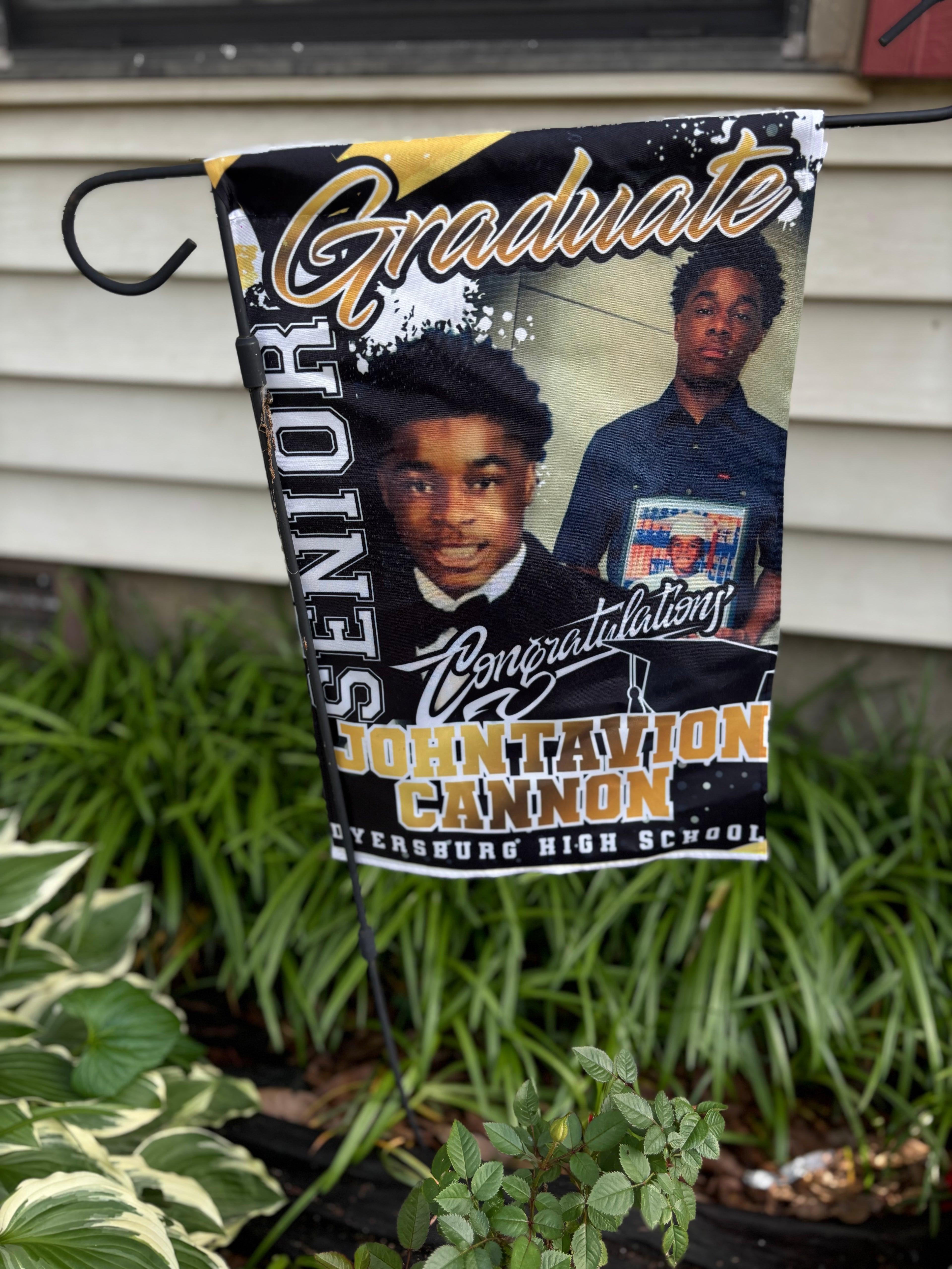 Graduation Garden Flag