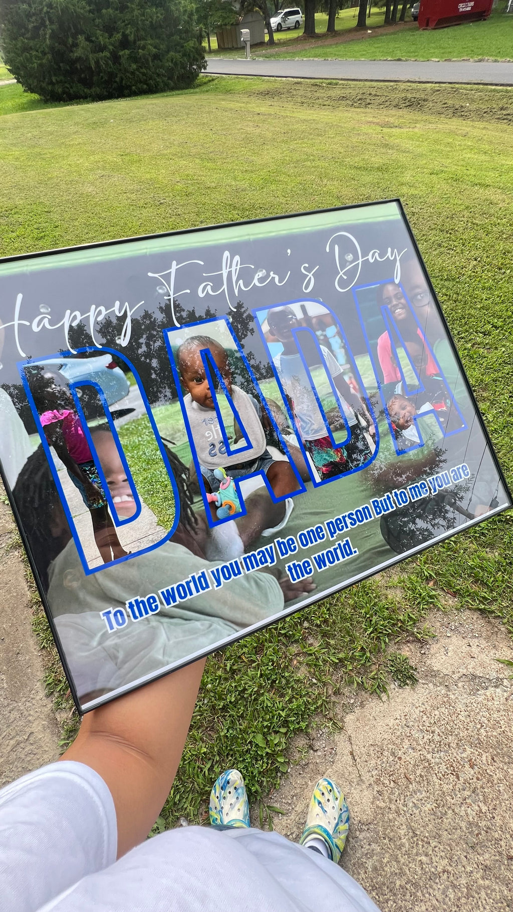 DadFlix / DAD Frame